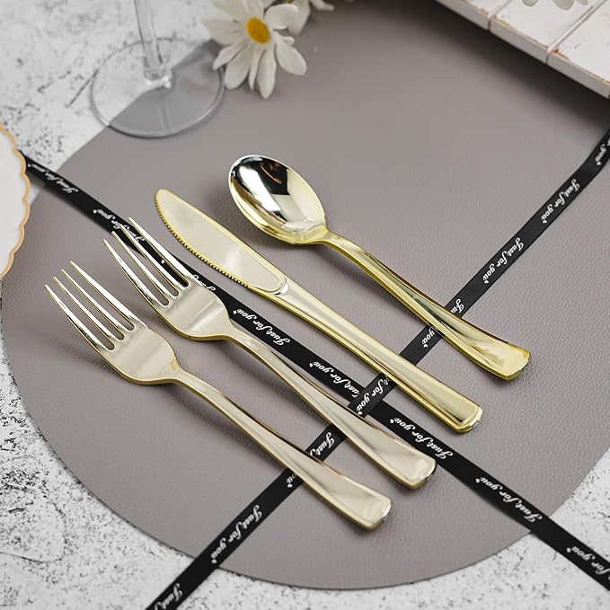 160pcs Gold Plastic Silverware Set, include 80 Forks, 40 Knives and 40 Spoons, Disposable Heavy Duty Plastic Cutlery Set for Party, Wedding, Birthday, Catering, Dinner