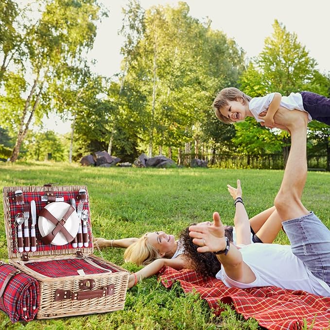 Wicker Picnic Basket for 4 with Waterproof Picnic Blanket and Insulated Cooler, Willow Hamper for Camping, Outdoors, Photoshoot, or a Birthday, Valentine’s Day, Wedding Gift