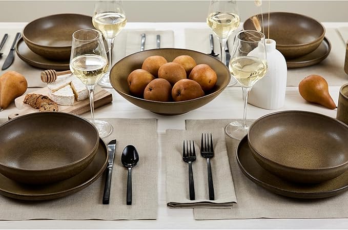 Solino Home Linen Natural Placemats Set of 6-100% Pure Linen Placemats 14 x 19 Inch for Fall, Autumn, Christmas, Holiday, New Year - Fete