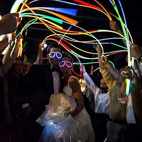 Glow Fever Glow Sticks Bulk 100ct 22'' Glow Necklaces with Connectors, Neon Light Sticks for Party Festivals Raves Concert Birthday Wedding, Blue