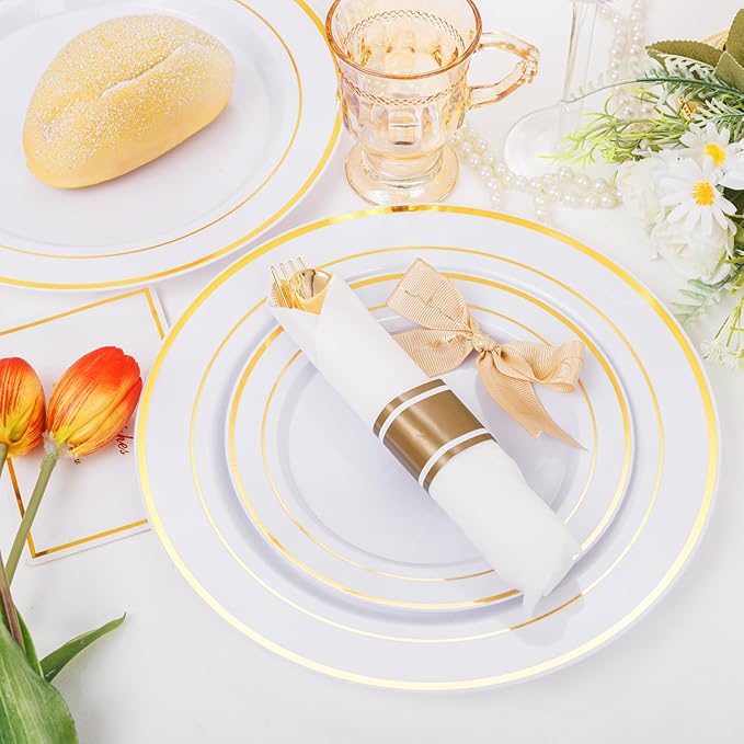 DaYammi 210PCS Gold Plastic Dinnerware Set Christmas Plates Disposable Disposable Plates for Party, Include: 30 Dinner Plates, 30 Dessert Plates, 30 Pre Rolled Napkins with Gold Silverware, 30 Cups
