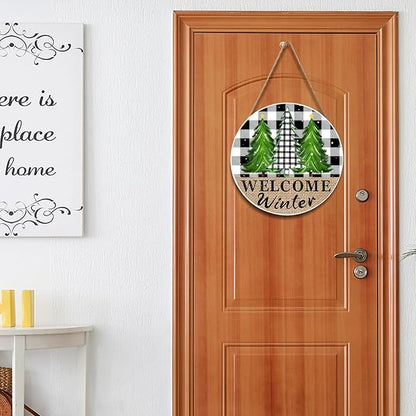 Welcome Winter Front Door Sign 12in Hello Winter Buffalo Plaid Door Sign Farmhouse Pine Trees Wood Door Hanger for Outdoor Outside Porch Rustic Winter Trees Hanging Plaque for Home Wall Decor