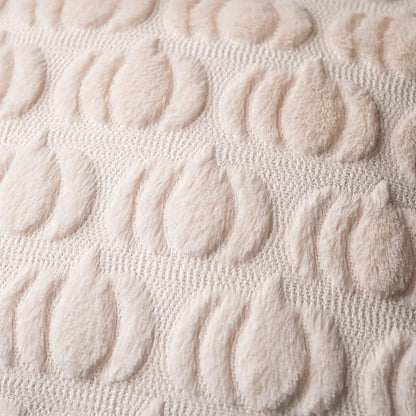 GEEORY Fall Pillow Covers 18 x 18 Inch Set of 2, Fall Decorations Pumpkins Soft Plush Fluffy Faux Fur Wool Decorative Autumn Thanksgiving Farmhouse Cushion Case for Sofa Beige GC002-18