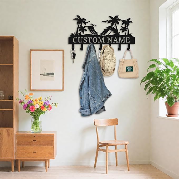Personalized Key Holder for Wall, Custom Name Metal Key Hanger, Key Hooks with Beach Design, Metal Palm Tree Wall Decor for Living Room, Entryway, Office, Home Decor Aesthetic