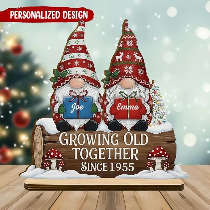 NAZENTI Personalized Growing Old Together Gnome Wooden Plaque for Couples, Custom with Names and Year, Christmas Decorations, Anniversary