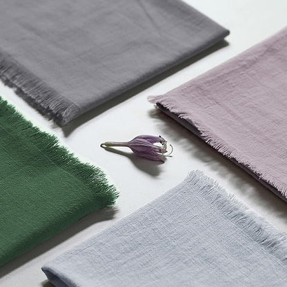 Handmade Cloth Napkins 100% Cotton Napkins with Fringe，Delicate Handmade Cloth Napkins for Dinners, Parties, Weddings and More，18 x 18 Inch Set of 4 - Light Grey