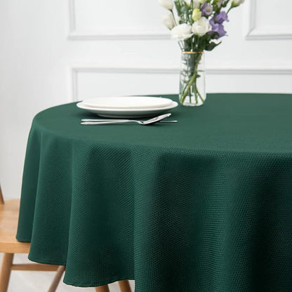 maxmill Round Textured Tablecloth Spill-Proof Wrinkle Free Soft Jacquard Table Cloth for Circular Table Cover, for Dining Room Buffet Banquet Parties Holiday Dinner, 70 Inch Hunter Green