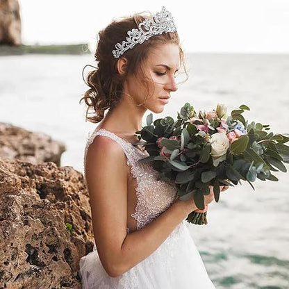 LUXURRI Tiaras for Women Princess Crowns for Woman Crystal Silver Headband for Women Rhinestone Hair Accessories Halloween Tiara for Girls Birthday Tiara Silver Crown for Costume Prom