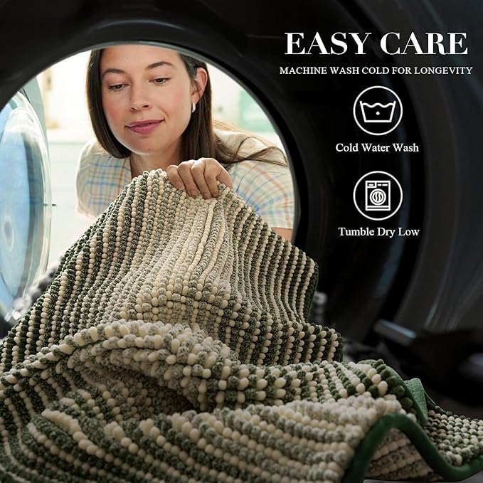 BSICPRO Large Bathroom Rugs, Bath Mat Rug for Bath Non Slip 24 x 70 Inches Water Absorbent Chenille Bathroom Runner Rugs Floor Mats Machine Washable (Green)