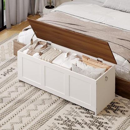 HOOBRO Storage Bench, 47.2" Retro Wooden Storage Chest, Wooden Storage Trunk, Toy Chest with Lift Top, Multifunctional Entryway Organizer, for Entryway, Living Room, White and Walnut WH412CW01