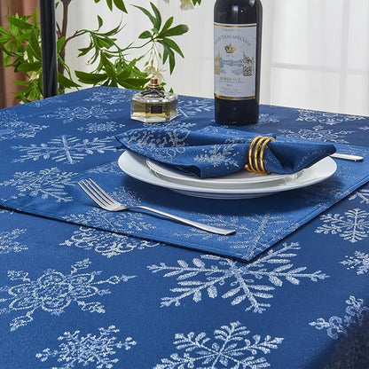 Cloth Napkins Set of 8–Square Jacquard Sparkling Metallic Snowflake Fabric Polyester Washable Reusable Cloth Napkins for Kitchen Dinner Dining Restaurant Wedding Table(Navy Silver/17x17 Inch)