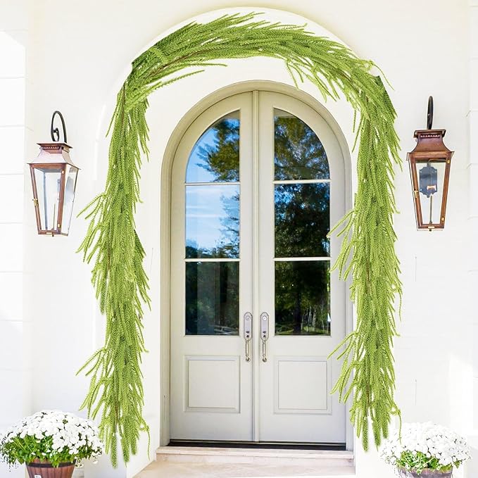 1PCS 6FT Christmas Norfolk Garland Decorations, Faux Pine Garland Outdoor, Artificial Unlit Green Garlands, Christmas Mantel Decoration Indoor, Thick Greenery Xmas Decor in The Winter