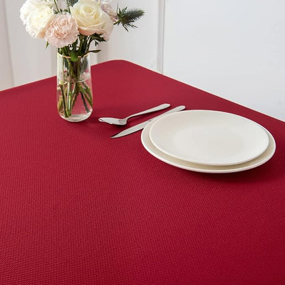 maxmill 2 Pack 60 x 84 Inch Red Textured Rectangle Christmas Tablecloth Water Proof Wrinkle Free, Soft Jacquard Table Cloth for Dining Room Table Cover, Banquet Parties Holiday Dinner Decoration