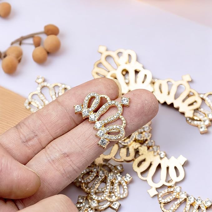 30PCS Crown Rhinestone Jewelry Embellishment for DIY Handmade Hair Accessories Sneakers, Clothes, Party Decorations Gift Box ，Dress，Rhinestone Alloy Appliques Decorative Home Decor (Gold)