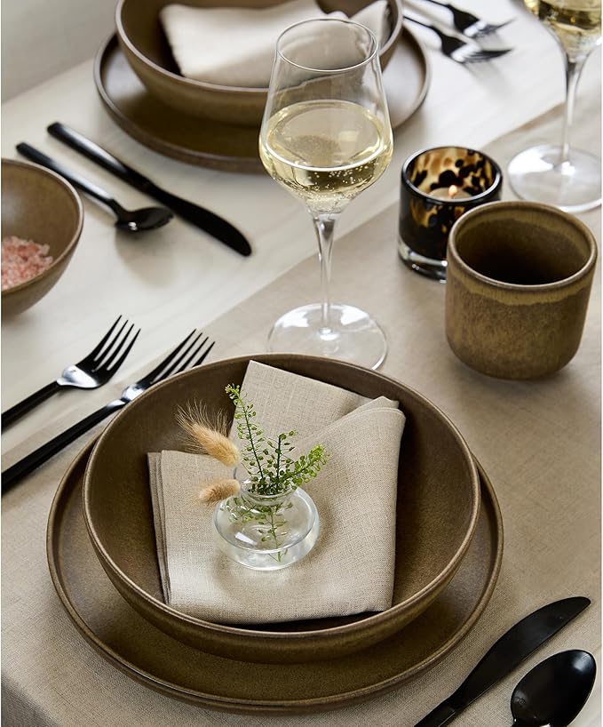 Solino Home Natural Linen Napkins Set of 4 - 100% Pure Linen Cloth Washable Dinner Napkins 20 x 20 Inch for Fall, Autumn, Christmas, Holiday, New Year - Fete