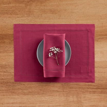 Solino Home Linen Cloth Napkins Set of 4-100% Pure Linen Beet Dinner Napkins 20 x 20 Inch for Fall, Autumn, Christmas, Winter, New Year - Classic Hemstitch, Handcrafted and Machine Washable
