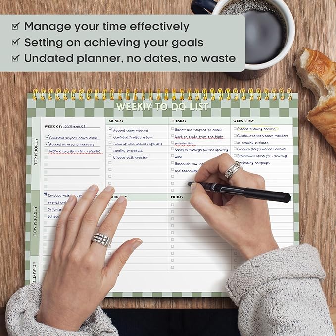 Taja Weekly To Do List Notepad with 52 Undated Sheets（8.5"×11"）- Weekly Desk Planner for Women & Man, Work and Home - 1 Pack Mint Checkered