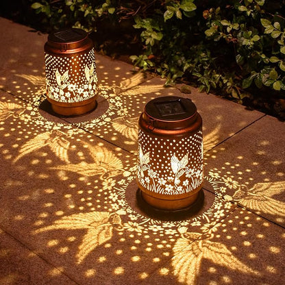 Christmas Gifts for Women, Hummingbird Birthday Gifts for Women Mom Grandma Solar Lanterns Outdoor Waterproof Garden Decor Hanging LED Decorative Light for Patio Yard Lawn Front Porch Gardening Gifts