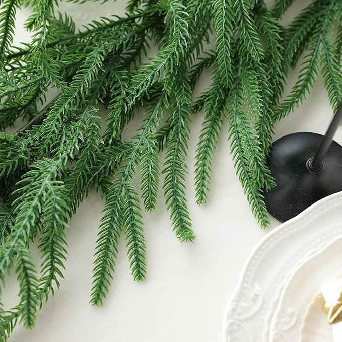 MIZII Christmas Garlands 6 Feet Artificial Norfolk Pine Garland Real Touch Green Pines Vine Greenery Garland Christmas Decoration for Xmas Fireplace Mantle Home Decor Indoor Outdoor (Norfolk Pine)
