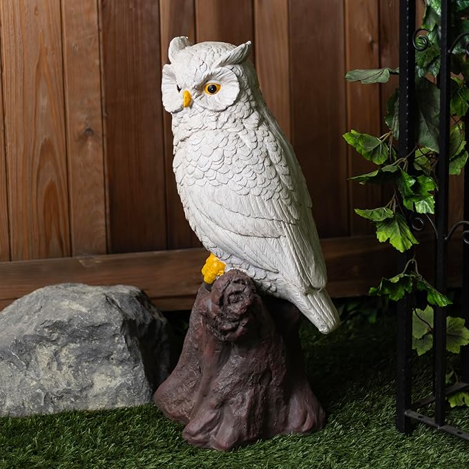 Alpine Corporation JUM584 Indoor Outdoor Life Like Owl on Tree Trunk Garden Static, Rustic Owl Statue for Yard, 28" Tall, White