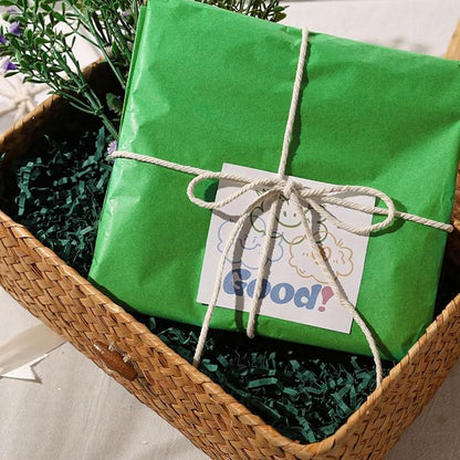 VGOODALL 2LB Green Crinkle Paper Filler, Shredded Confetti Paper for Gift Basket Filling Holiday Box Wrapping Stuffing Supplies