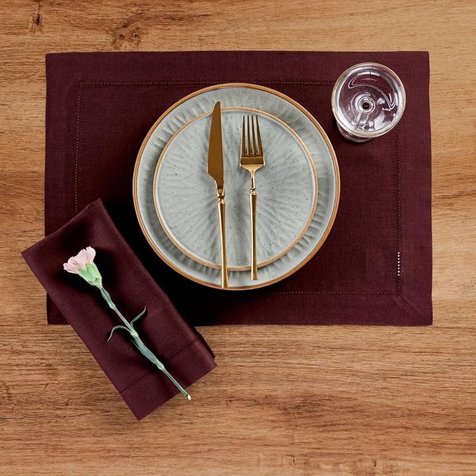 Solino Home Linen Cloth Napkins Set of 4-100% Pure Linen Burgundy Dinner Napkins 20 x 20 Inch for Fall, Autumn, Christmas, Winter, New Year - Classic Hemstitch, Handcrafted and Machine Washable