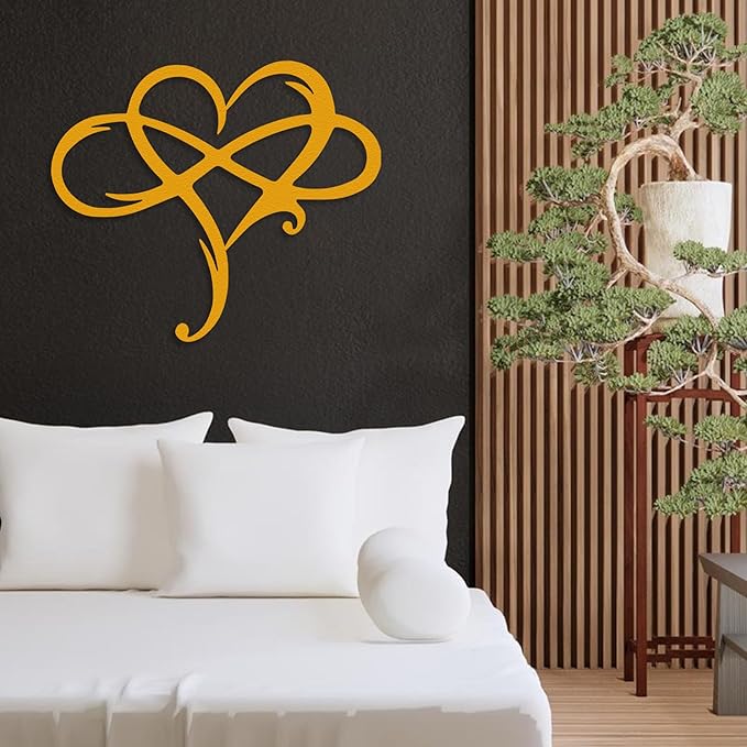 Infinity Heart Metal Wall Art for Home Decor, Eternal Love Sign Steel Wall Plaque, Home Wedding Decor, Eye-Catching Addition to Living Room, Above Bed Decor for Bedroom Ornaments