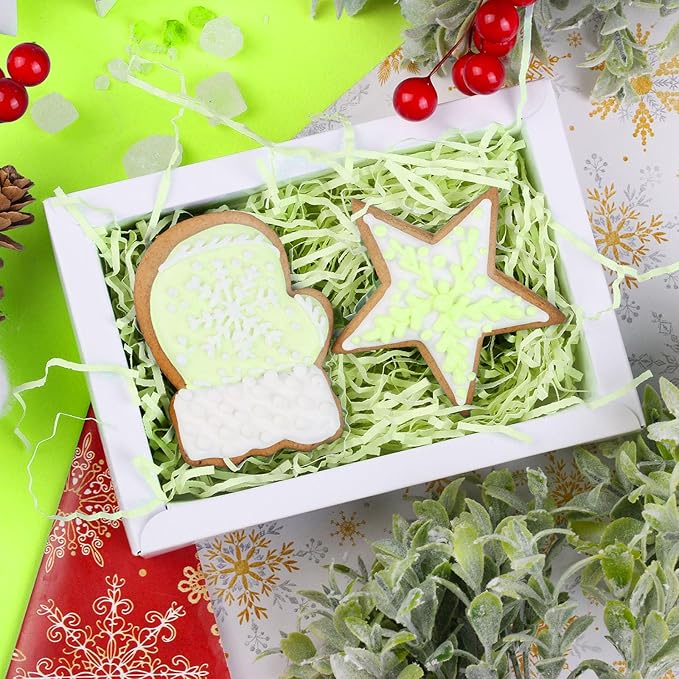 ZEBMOON 1 LB Light Green Crinkle Cut Paper Shred Filler Great for Gift Wrapping, Basket Filling, Birthday, Wedding, Halloween, Thanksgiving, Christmas Day, New Year Party Decorations Filling Supplies