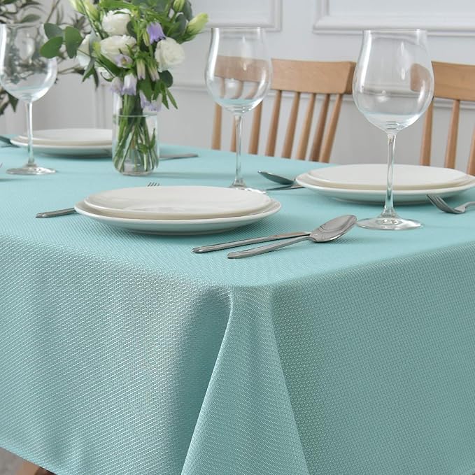 maxmill Textured Rectangular Tablecloth Water Resistance Antiwrinkle Spillproof Soft Jacquard Table Cloth for Dining Room, Buffet Banquet Parties and Holiday Dinners, 60 x 104 Inch, Turquoise
