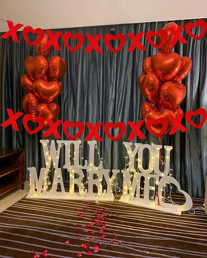 LHOAVWE 4 Pack Felt Red & Pink XOXO Heart Garland Banners, Valentines Day & Wedding Decorations, 3m/10ft Each, 5XO per Garland, Includes Ribbon Roll