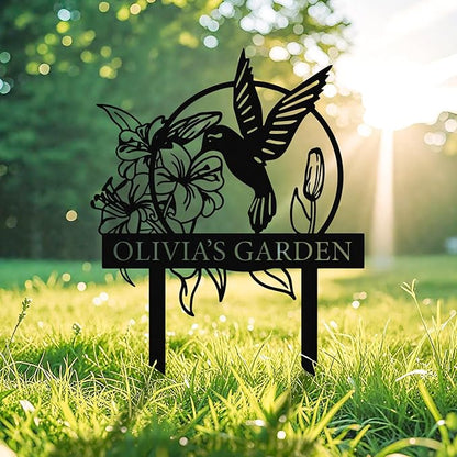 Personalized Garden Sign with Hummingbird & Flower Design – Custom Metal Yard Stake, Outdoor Lawn Name Plaque, Weatherproof Garden Decor, Gift for Gardeners & Housewarming