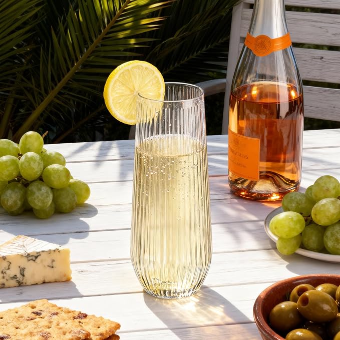 Goodluck 24pack Clear Disposable Champagne Flutes，9oz Stemless Champagne Flutes,Stemless Disposable Clear Plastic Toasting Glasses for Weddings, Birthday Parties, Family Gatherings, Bars etc