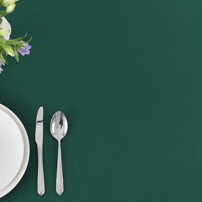 maxmill Rectangle Textured Tablecloth Waterproof Spillproof Wrinkle Free Table Cloth, Kitchen Dining Tabletop Decoration, Fabric Table Cover for Outdoor and Indoor Use, 52 x 70 Inch, Hunter Green