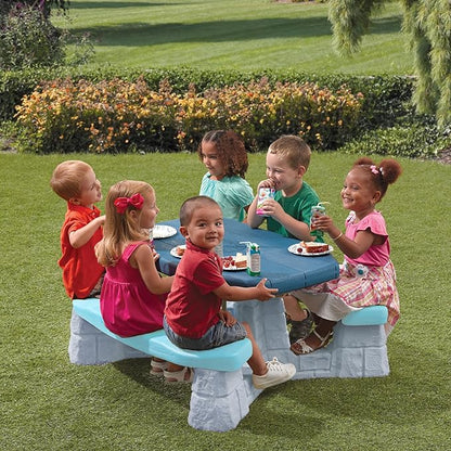 Step2 Sun & Fun Picnic Table with Umbrella