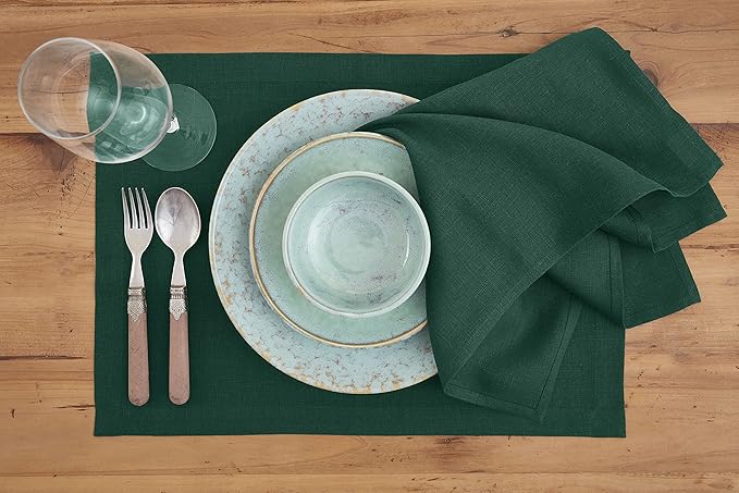Solino Home Linen Placemats Set of 4 - Rainforest Green Placemats 14 x 19 Inch - 100% Pure Linen Table Place Mats - Fete - Christmas, Winter, New Year