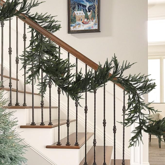 LuxenHome 6.5FT Unlit Christmas Garland, Artificial Greenery Garland with 1690 PE Tips, Realistic Christmas Pine Garland Holiday Decoration for Mantel, Staircase, Doorway Seasonal Decor