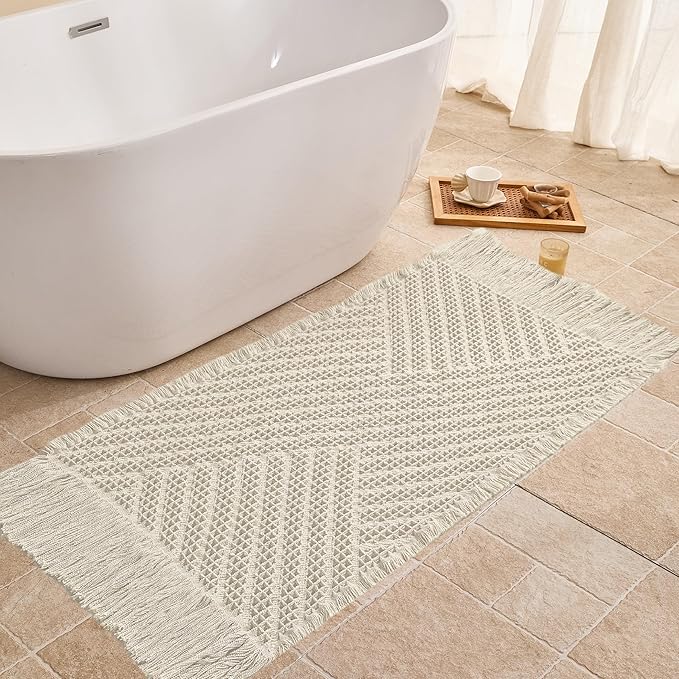 Waffle Bath Mat Non Slip, Boho Runner Rug, Super Absorbent Quick Dry Long Bath Runner Bathroom, Soft Farmhouse Bath Rug with Tassels, Washable Shower Mats for Floor 24"x48", Tassels Cream