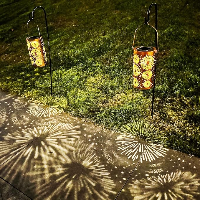 Christmas Gifts for Women, Fireworks Birthday Gifts for Women Mom Grandma Solar Lanterns Outdoor Waterproof Garden Decor Hanging LED Decorative Light for Patio Yard Lawn Front Porch Gardening Gifts
