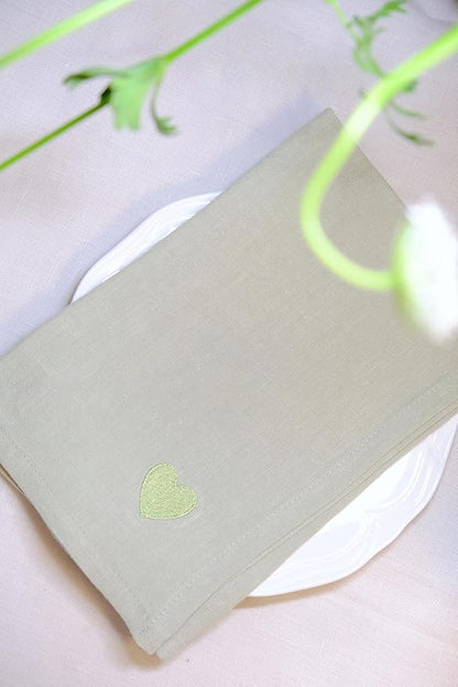 100% Linen Napkins Set of 4 -Sage Green Cloth Dinner Napkins, Embroidered, Washable and Reusable, Elegant Table Decor for Summer Dining, Wedding & Special Occasions, 17.7 x 17.7 Inch
