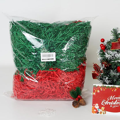 Bobobag 1LB Christmas Crinkle Cut Paper Shred Filler Recyclable Gift Wrap confetti Raffia Grass Shred Paper for Christmas Gift Wrapping Basket Filling Box Filling Party Decor (Red/Green)