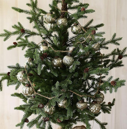 Creative Co-Op Embossed Antique Silver Mercury Glass Ornamental Garland (XC5496)
